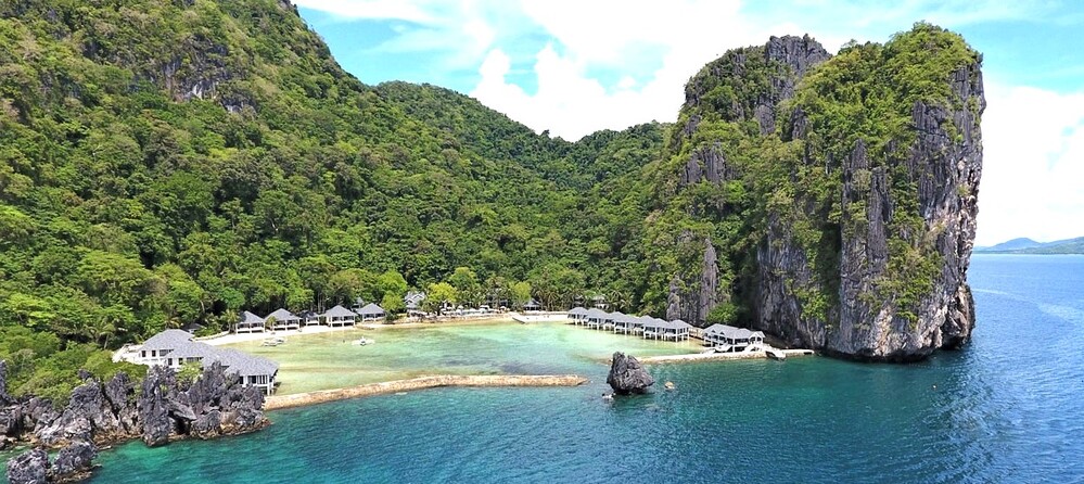El Nido 8 Eau turquoi et récifs multicolors sont au programme d'un séjour à El Nido - Palawan